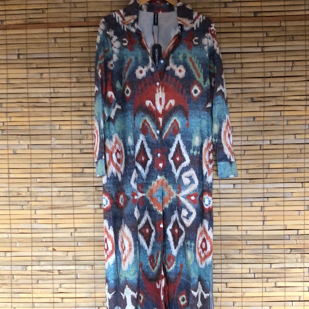 MAXI. DRESS SW PRINT LONG SLEEVED SZ S NWT